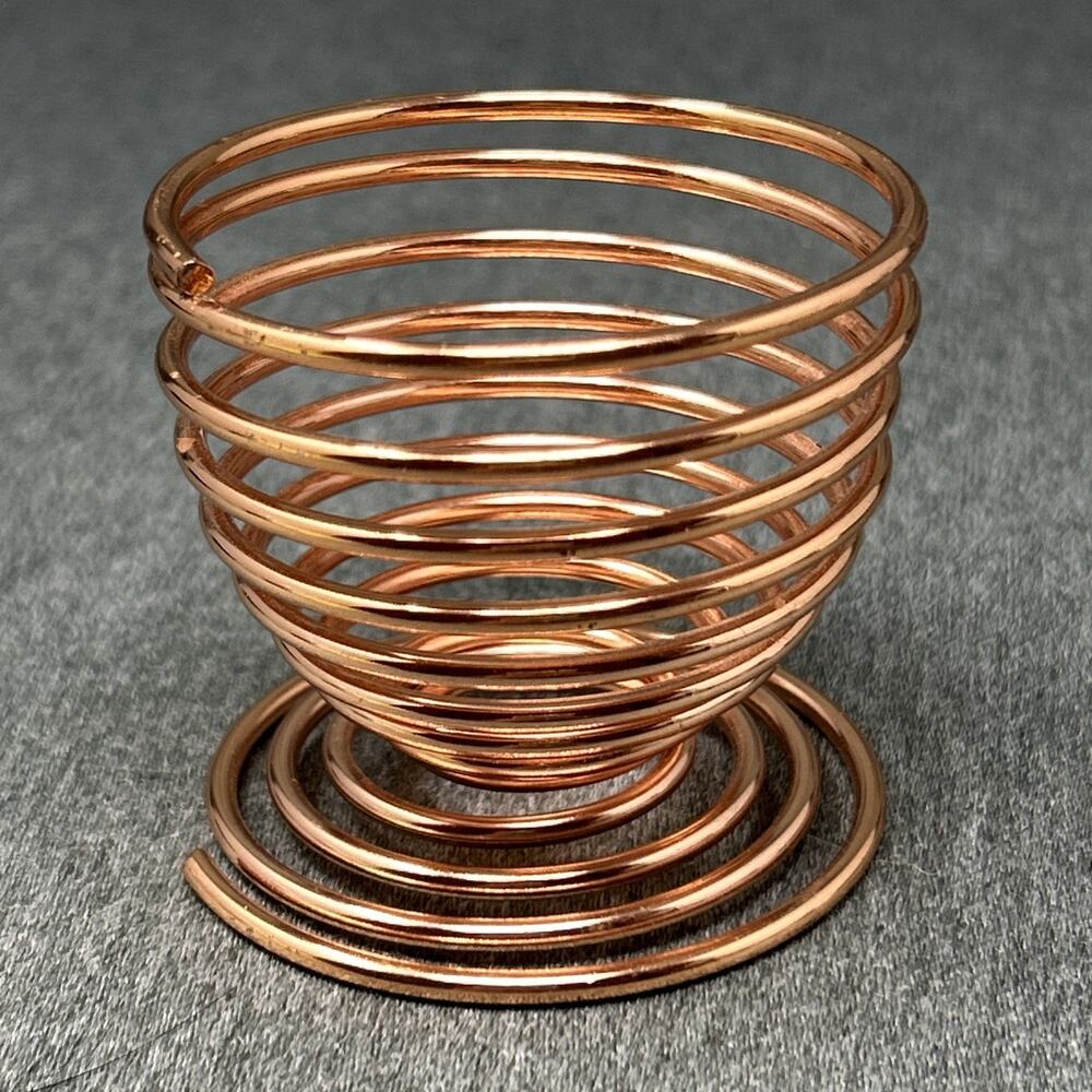 Metal Wire Makeup Blender Sponge Holder Spring Spiral Beauty Drying Stand